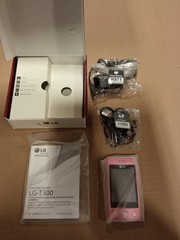 Rare Vintage LG Cookie Lite T300 Movistar Pink Smartphone Includes Games