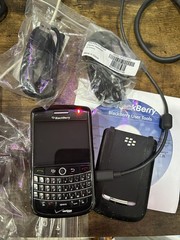 BlackBerry Tour 9630 VERIZON SMART PHONE Cell Phone for parts or not working
