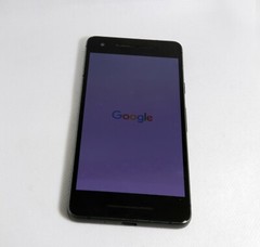 Google Pixel 2 Black Broken Back Purplish Display 64GB Unlocked Smartphone READ