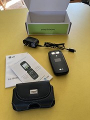 LG B470 Flip Phone – AT&T, 3G / 2G, complete.
