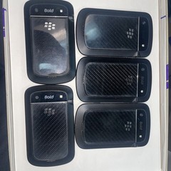 Lot of 5 BLACKBERRY BOLD 9900 8GB cell phone ( carrier: Rogers)