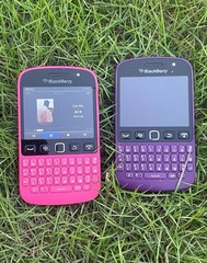 Unlocked BlackBerry 9720 3G WIFI 5MP Camera FM Radio GPS Cellphone Gift