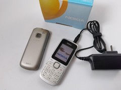 Nokia C1 -01 – microSDHC – 10 MB 16MB RAM (Unlocked)