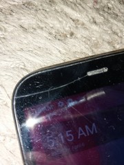 Blu View 2 Tracfone Minor Crack 32GB