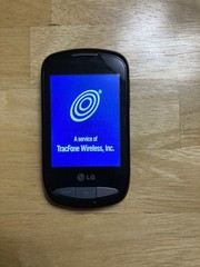 LG 800G / 800GB – Black ( TracFone ) Cellular Phone