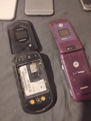 LOT OF 8 Mixed SmartPhones Flip Phones iPhones FOR PARTS. Untested.