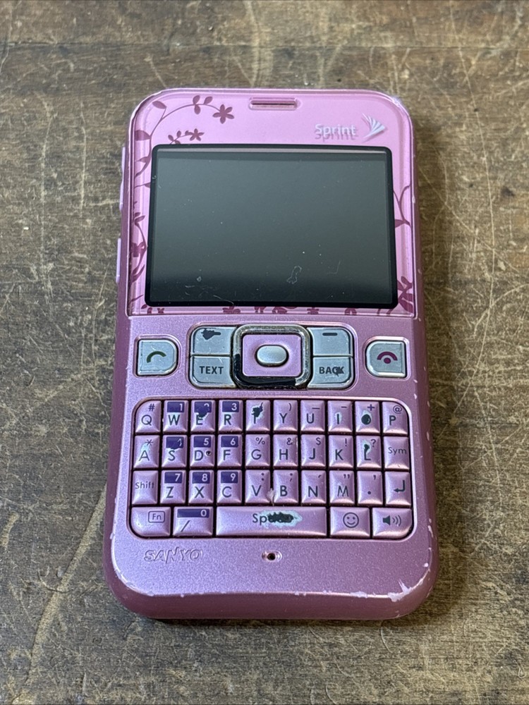 Pink Sprint Sanyo SCP-2700 Mobile Phone. For Parts Only