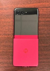 Open Box 8/10 -Motorola Moto Razr+ Plus 2023 XT2321-3 256GB Unlocked – Red