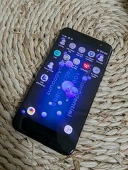 HTC U11 Prototype Collection