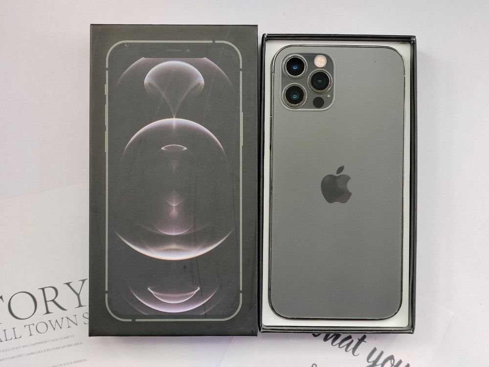 90%N ew Apple iPhone 12 Pro/12 Pro Max 128/256/512GB Factory UNlocked(any carrie