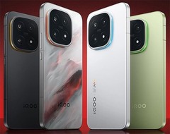 VIVO iQOO 15 5G 6.85″LTPO 144Hz 256 512 1TB 50MP SD8EliteG5 7000mAh By FedEx