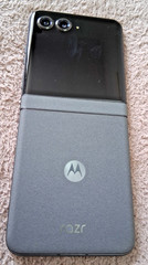 Motorola Razr 2024, 256GB, Gray XT2453-3, Unlocked, Black Dots