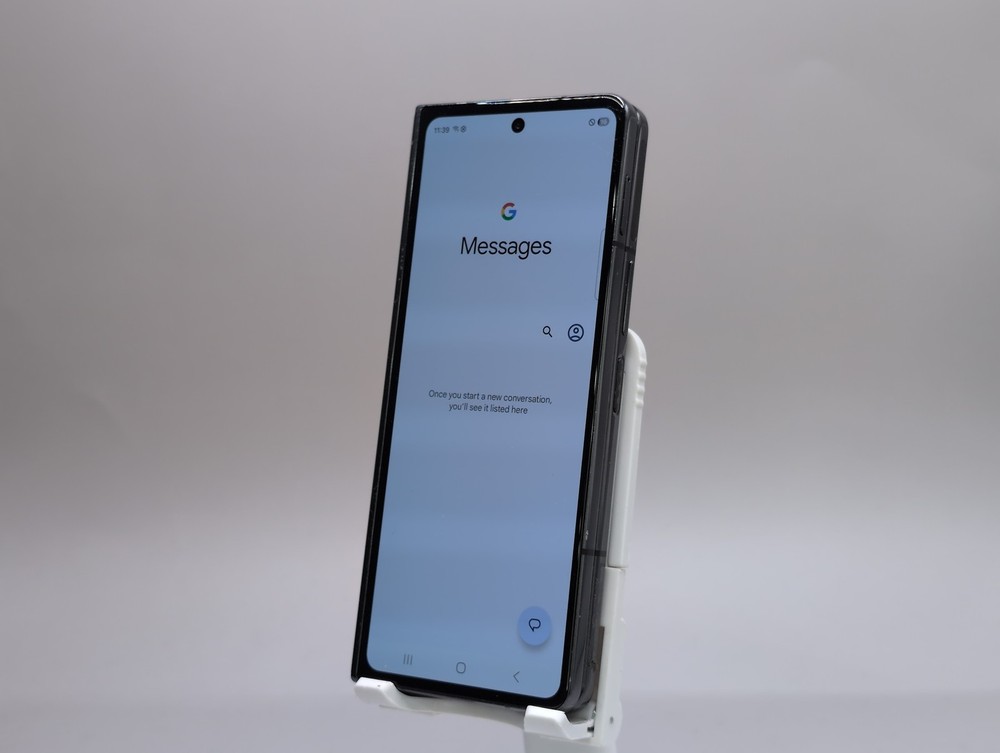 Samsung Galaxy Z Fold5 SM-F946U 256GB Phantom Black Verizon Unlocked W087193