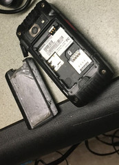 CASIO G’zOne Ravine 2 C781 Verizon, 3G Basic Flip Phone Rugged..READ