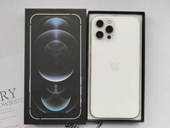 90%N ew Apple iPhone 12 Pro/12 Pro Max 128/256/512GB Factory UNlocked(any carrie