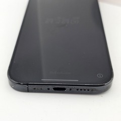 Apple iPhone 16 Pro – eSIM A3083 – Unlocked 256GB Black – *BAD FRONT CAMERA*