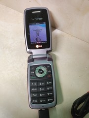 LG VX 5400- Black (Verizon) Cellular Phone Great Condition