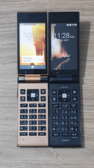 Kyocera 501KC Japanese Flip Phone 4G LTE Unlocked 8GB Random Color Tested Good