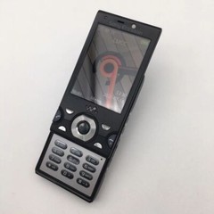 Sony Ericsson w995 w995i 3G WIFI Bluetooth GPS 8MB Camera mobile Keyboard phone