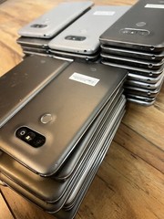 Lot of 50 LG G5 32GB Unlocked Mixed Silver/Gray for Parts Repair SOLD ASIS