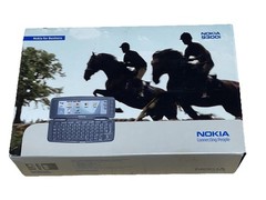 Nokia 9300i Communicator Full Set Box Accessories CD Booklets Charger