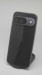 Google Pixel 9 128GB – Black Obsidian – Unlocked – LCD & Camera Issues
