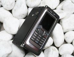 Nokia E90 WIFI Infrared port GPS Bluetooth NoteBook Phone 3G HSDPA 2100