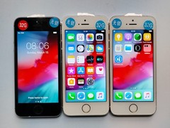 90%N ew Apple iPhone 5/5s/5c 8/16/32/64GB Factory UNLocked(any carrier) GOOD