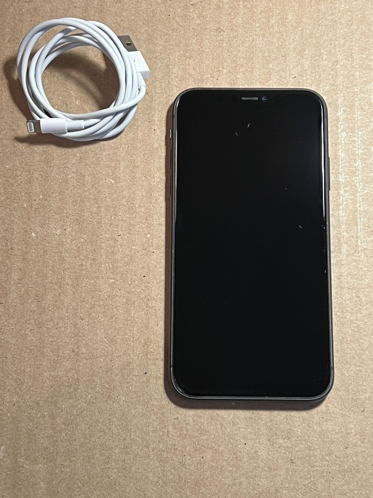 Apple iPhone 11 64GB Black Unlocked A2111 READ