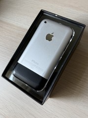 Apple iPhone 1st Generation 8GB A1203 – iOS 1.0 – Rare Matching Box! Final Sale!