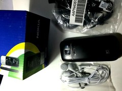 New NOKIA 2730 Classic 2730C Unlocked MOBILE PHONE for Vodafone Optus TPG