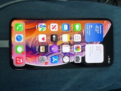 Apple iPhone XS – 256GB – Gold (Unlocked) A1920 (CDMA + GSM)