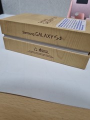 NEW 4G 16GB SAMSUNG GALAXY S5 SM-G900F White