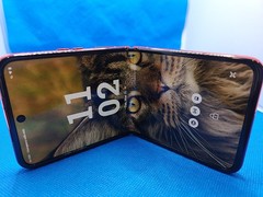 Motorola Razr+ 2023 256GB Red XT2321-3 – T-Mobile – Back Glass Crack