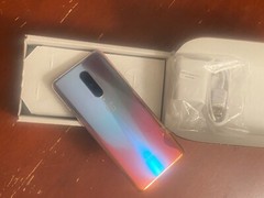 OnePlus 8 (5G) 128GB + 8GB(RAM) 90Hz Display Single SIM IN2017 T-Mobile Unlocked