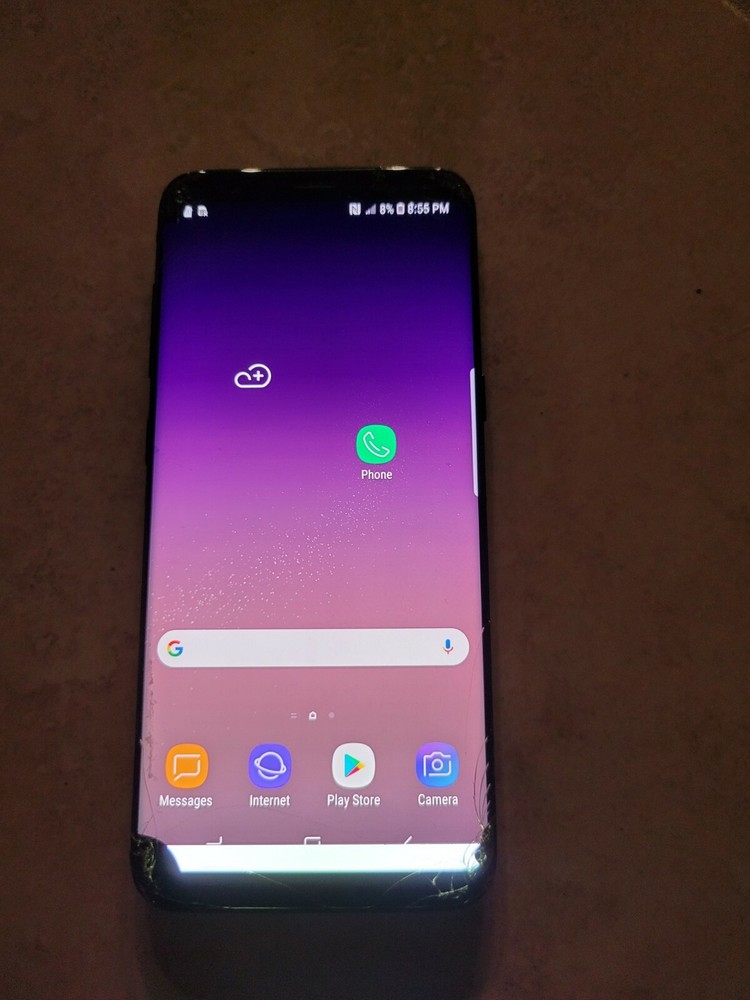 Samsung Galaxy S8 64GB Black AT&T front Glass Cracked. Dot on screen, Working!