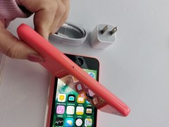 Apple iPhone 5c – 8 GB / 16 GB / 32GB – PINK (Unlocked) 90% NE W New Battery