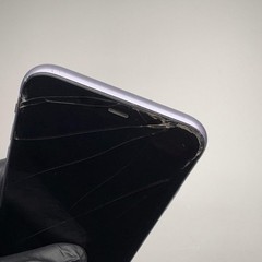 Broken T-Mobile Apple iPhone 11 64GB MWK52LL/A Read Description