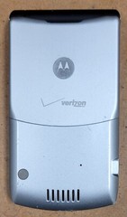 Motorola RAZR V3m – Silver and Black ( Verizon ) Cellular Flip Phone