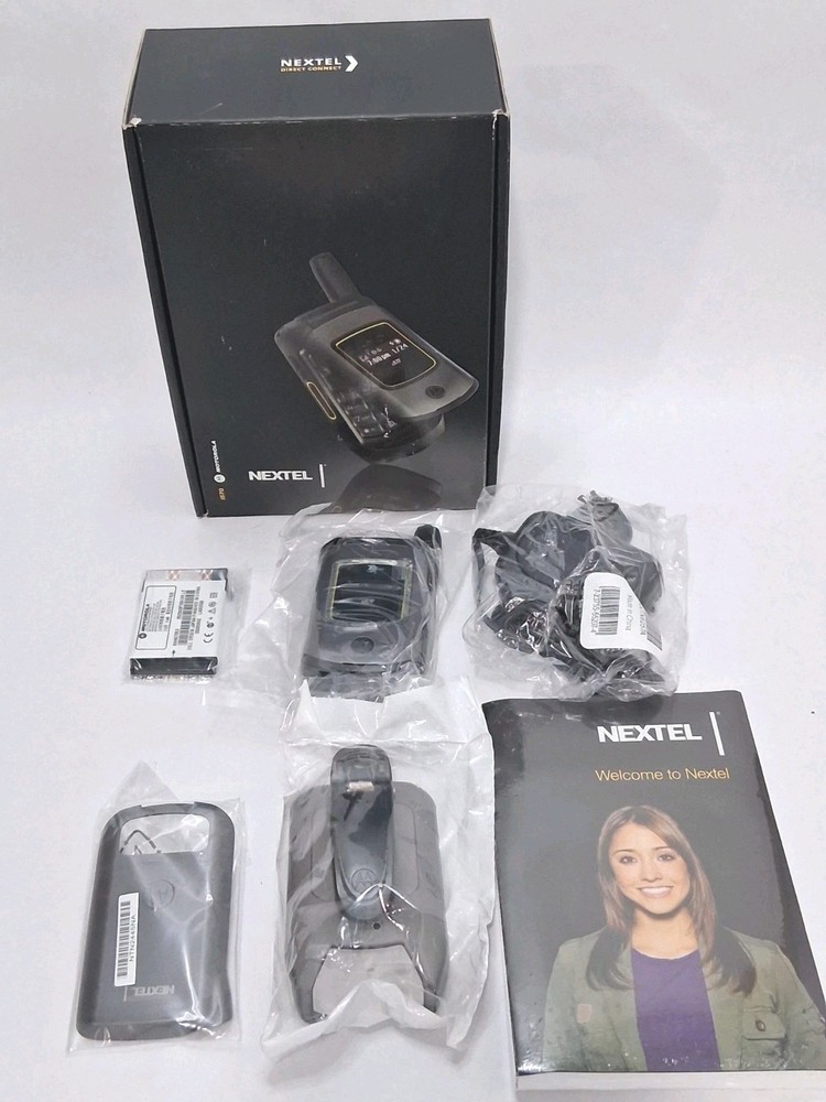 Motorola i570 Nextel Flip Phone Vintage For Collectors New Complete In Box