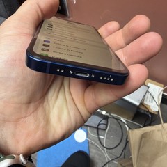 iphone 12 mini 64gb unlocked Good Condition Read Description