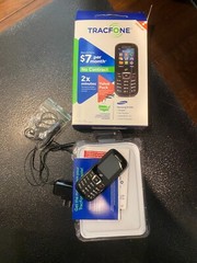 Samsung SGH S150G – Black (TracFone) Cellular Phone – Everything included
