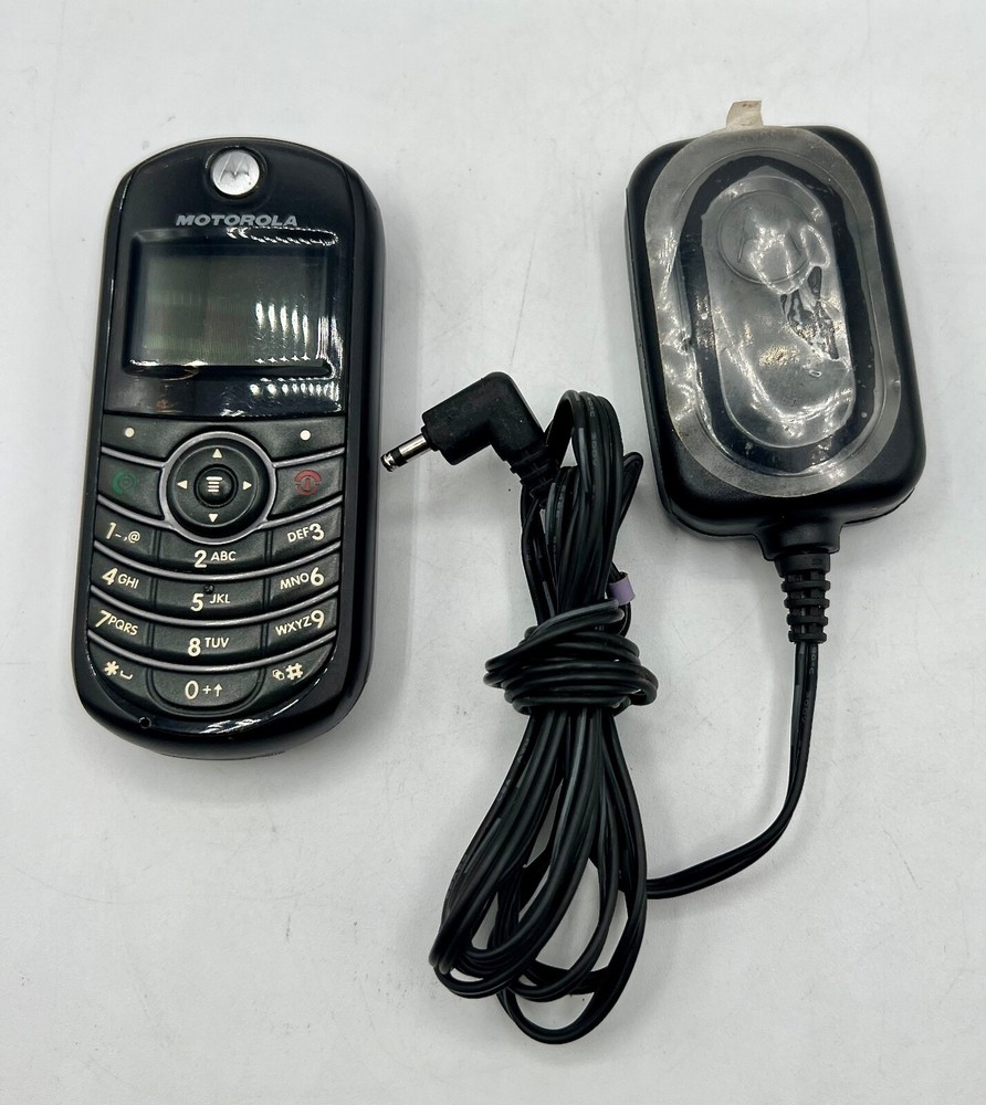 Motorola C series C139 – Black ( AT&T / Cingular ) Cellular Phone