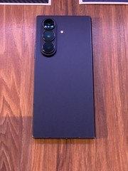 Samsung Galaxy Z Fold7 1TB Black SM-F966U1 (Unlocked) Great Condit + EXTRAS!