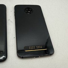 LOT OF 3 – Samsung Galaxy A20 – Samsung Xcover pro – Moto Z3 Play – (B12:16)