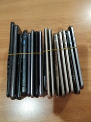 Lot of 15 Samsung Galaxy S10e(1) S9(1) S8(2) S7edge(1) S7(5) and other for parts