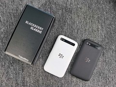 BlackBerry Classic Q20 (SQC100-2) 16GB Unlocked GSM 4G LTE Keyboard Smart phone
