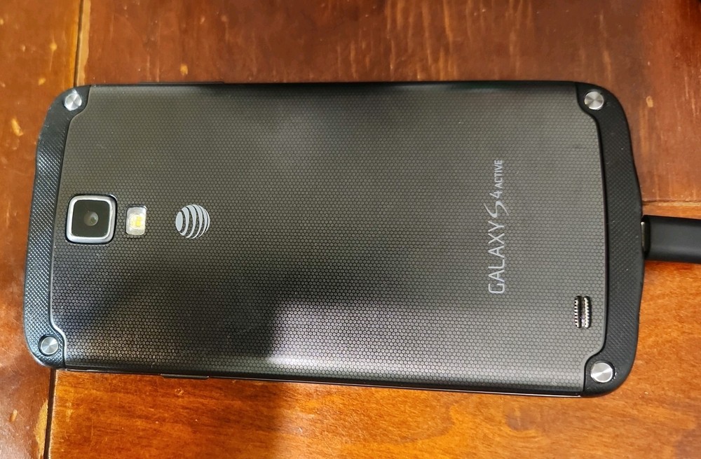 Samsung SGH-i537 Galaxy S4 Active 16GB Unlocked Smartphone – Good