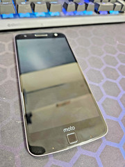 Motorola Moto Z Droid – XT1650-01 For Parts or Repair No Boot Android Cell Phone