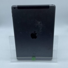 Broken Unlocked Apple iPad 7th Gen 32GB 18.3.1 MW6H2LL/A cracked screen